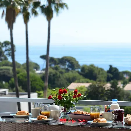 Apartment Comfortable Appt For 4 Terrasse Parking Wifi Ac Antibes
