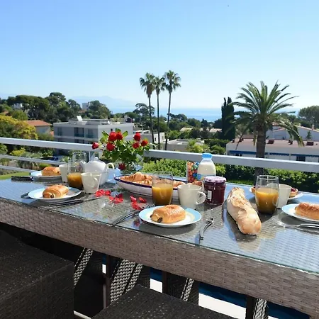 Comfortable Appt For 4 Terrasse Parking Wifi Ac * Antibes